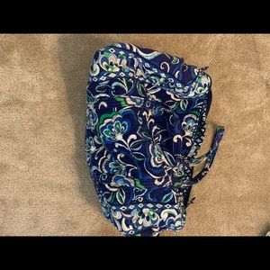 Vera Bradley overnight, duffle bag